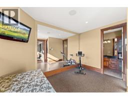2449 Selkirk Drive, Kelowna, British Columbia  V1V 2R7 - Photo 55 - 10389851