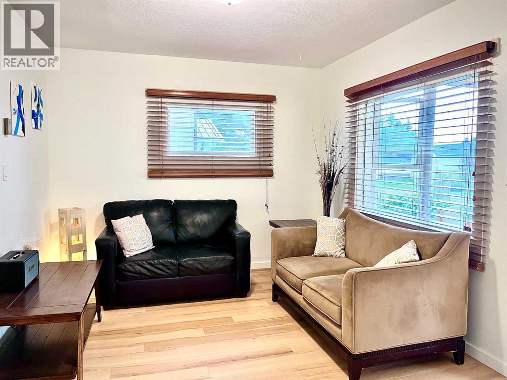 4630 51 Street, Olds, Alberta  T4H 1E6 - Photo 15 - A2342477