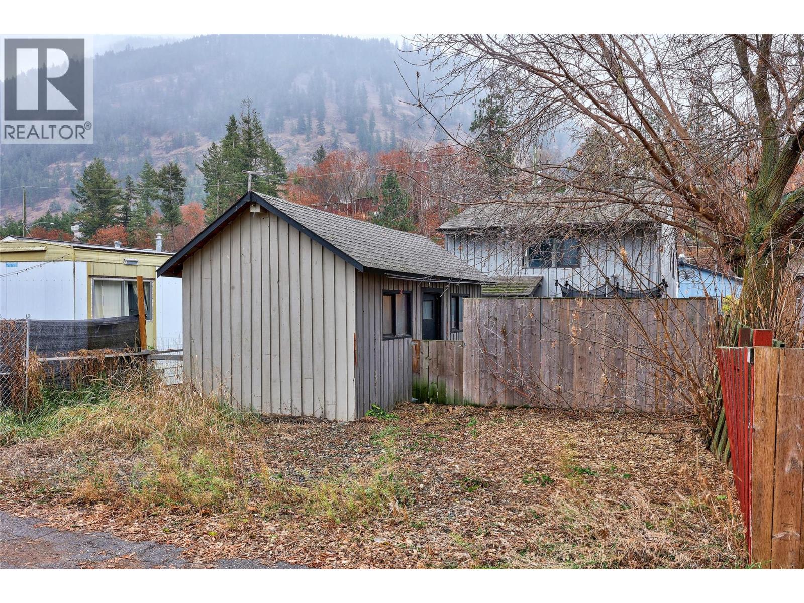 1026 Hillside Avenue, Chase, British Columbia  V0E 1M0 - Photo 16 - 10399874