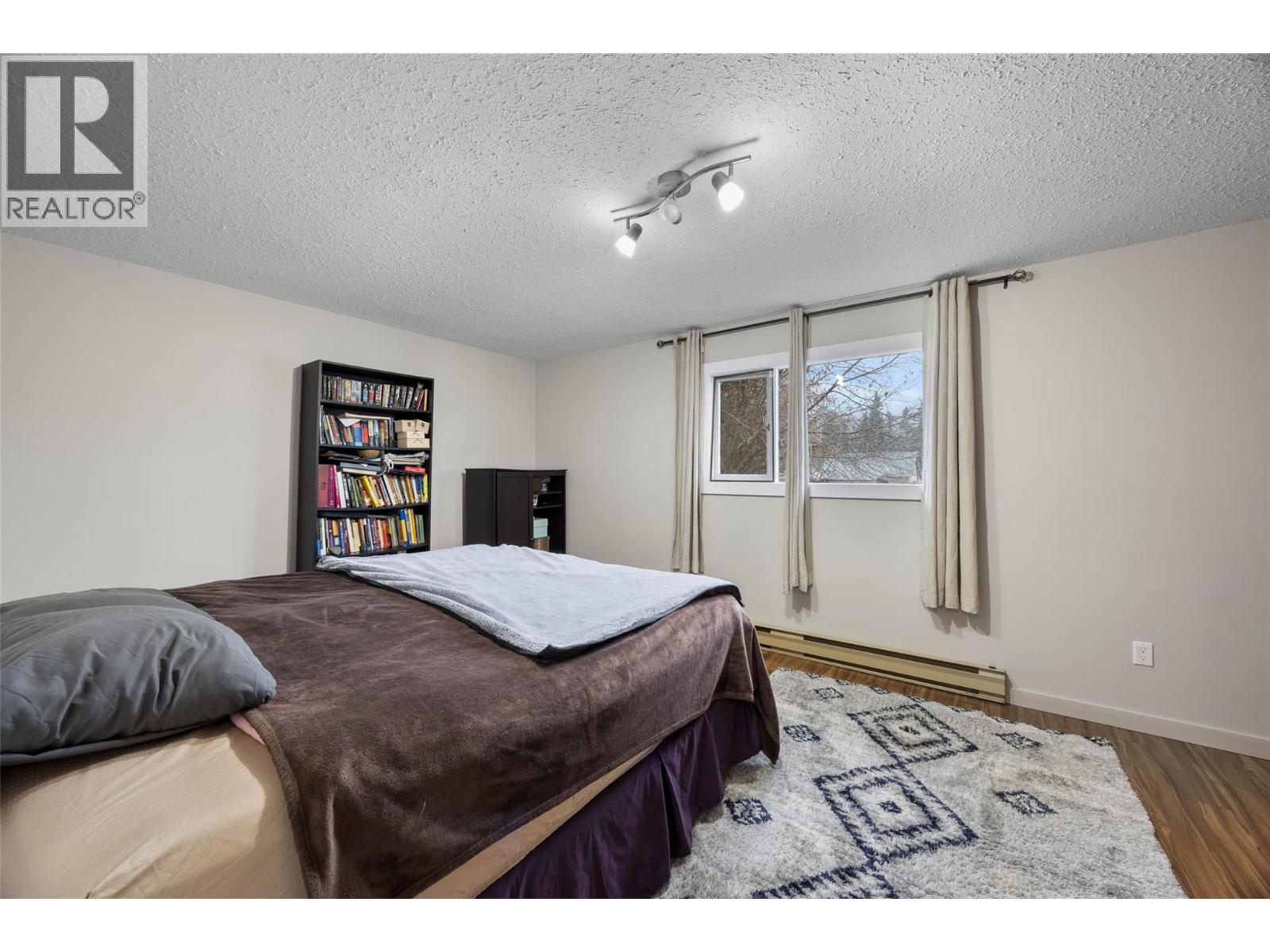 1026 Hillside Avenue, Chase, British Columbia  V0E 1M0 - Photo 7 - 10399874