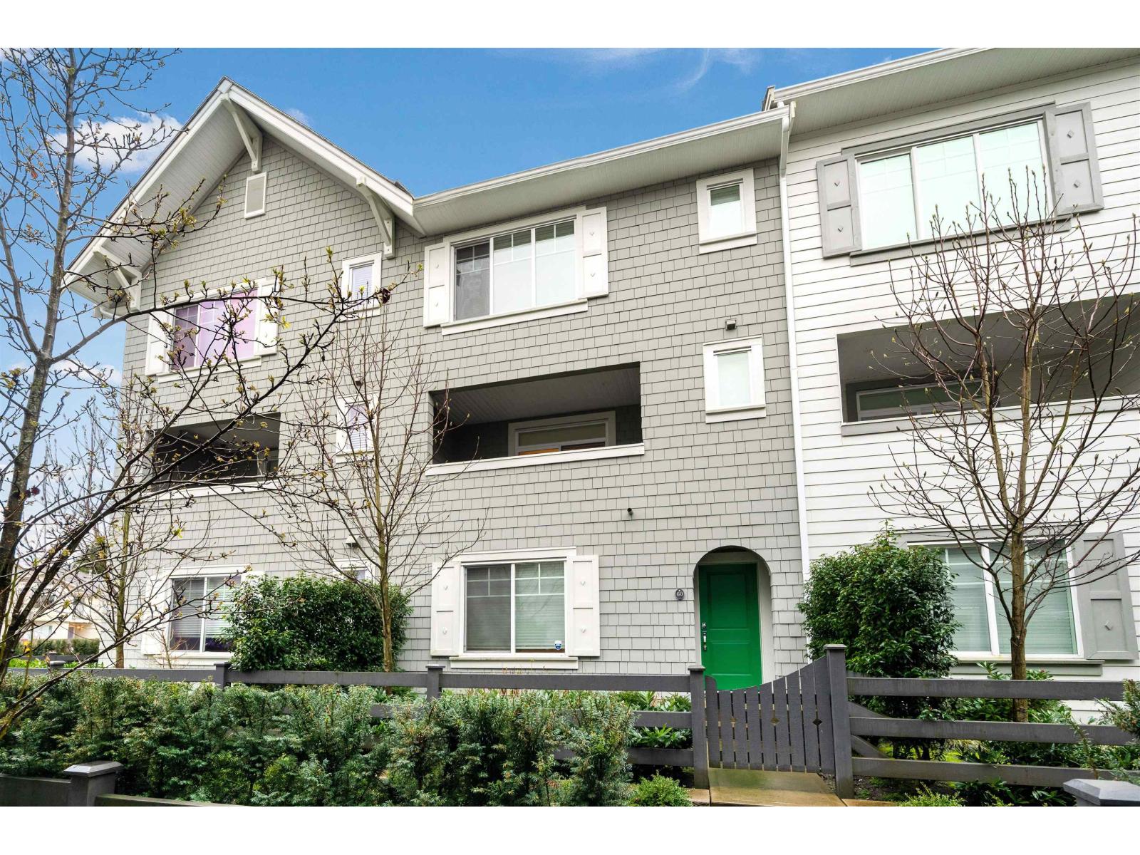 60 15487 99A AVENUE, surrey, British Columbia