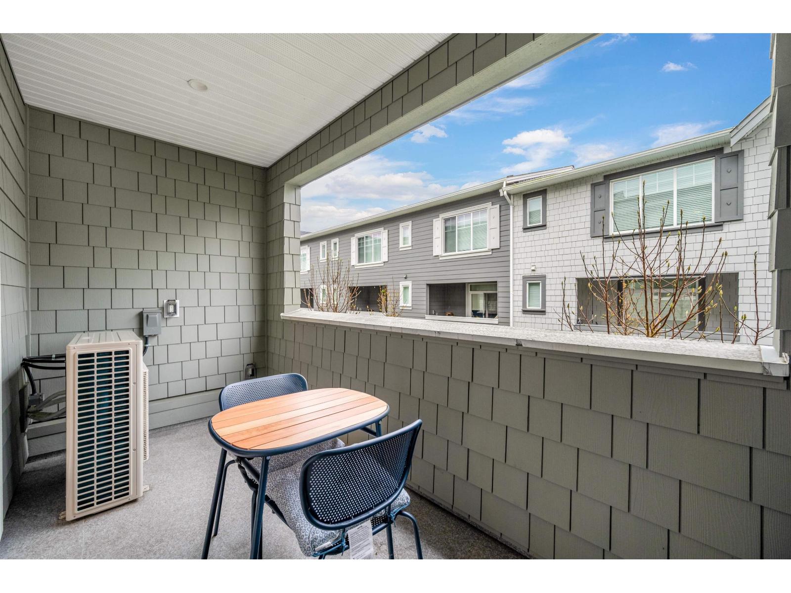 60 15487 99a Avenue, Surrey, British Columbia  V3R 0G9 - Photo 5 - R3161669
