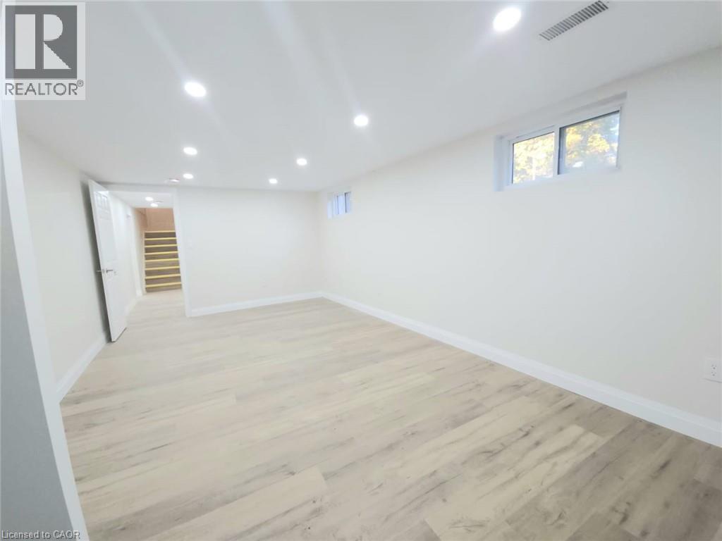 43 Patterson Avenue E, Brantford, Ontario  N3S 6X1 - Photo 5 - 40860429