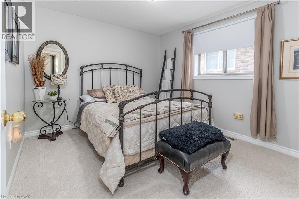 90 Surrey Drive, Ancaster, Ontario  L9K 1L9 - Photo 19 - 40860425