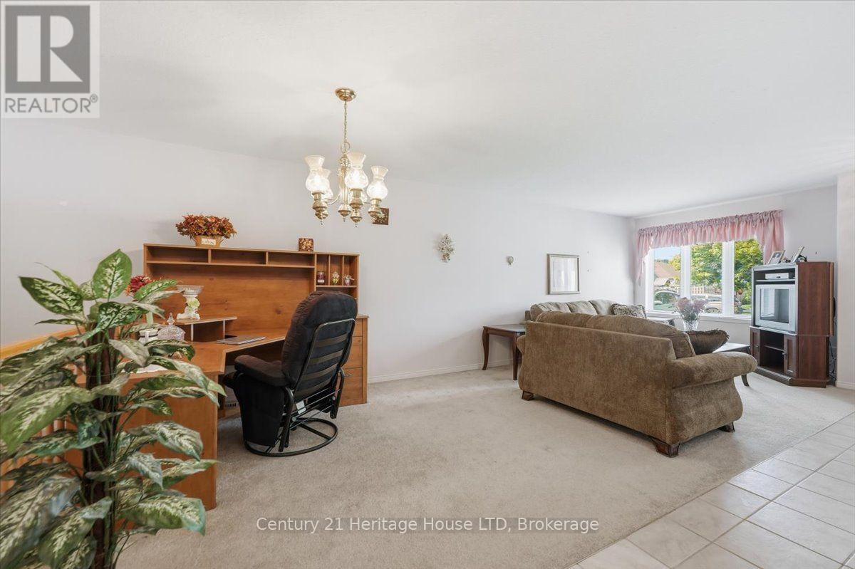 210 Oakcrest Avenue, Welland, Ontario  L3C 7K3 - Photo 10 - X13746728