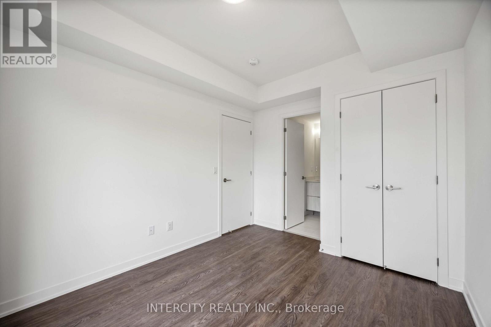 1215 - 8 David Eyer Road, Richmond Hill, Ontario  L4S 0N3 - Photo 24 - N13741842