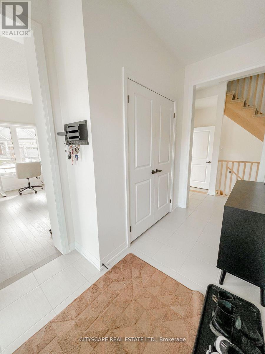 54 Holtby Court, Scugog, Ontario  L9L 0B4 - Photo 14 - E13045636