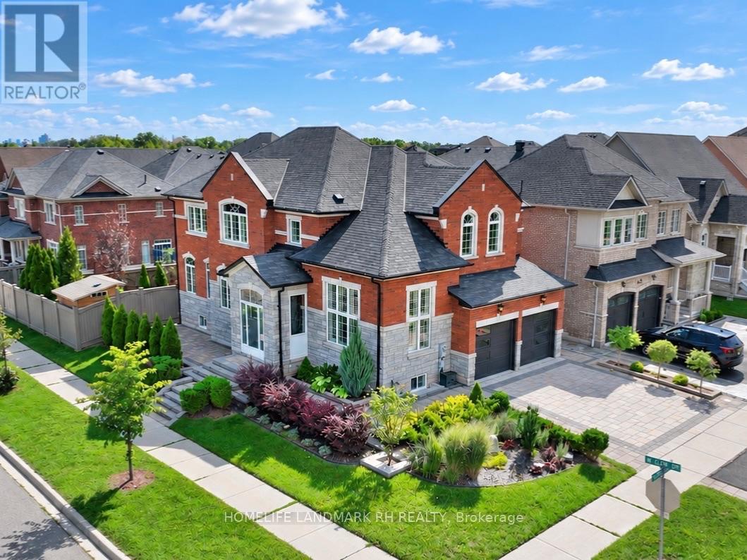 131 OBERFRICK AVENUE, Vaughan, Ontario