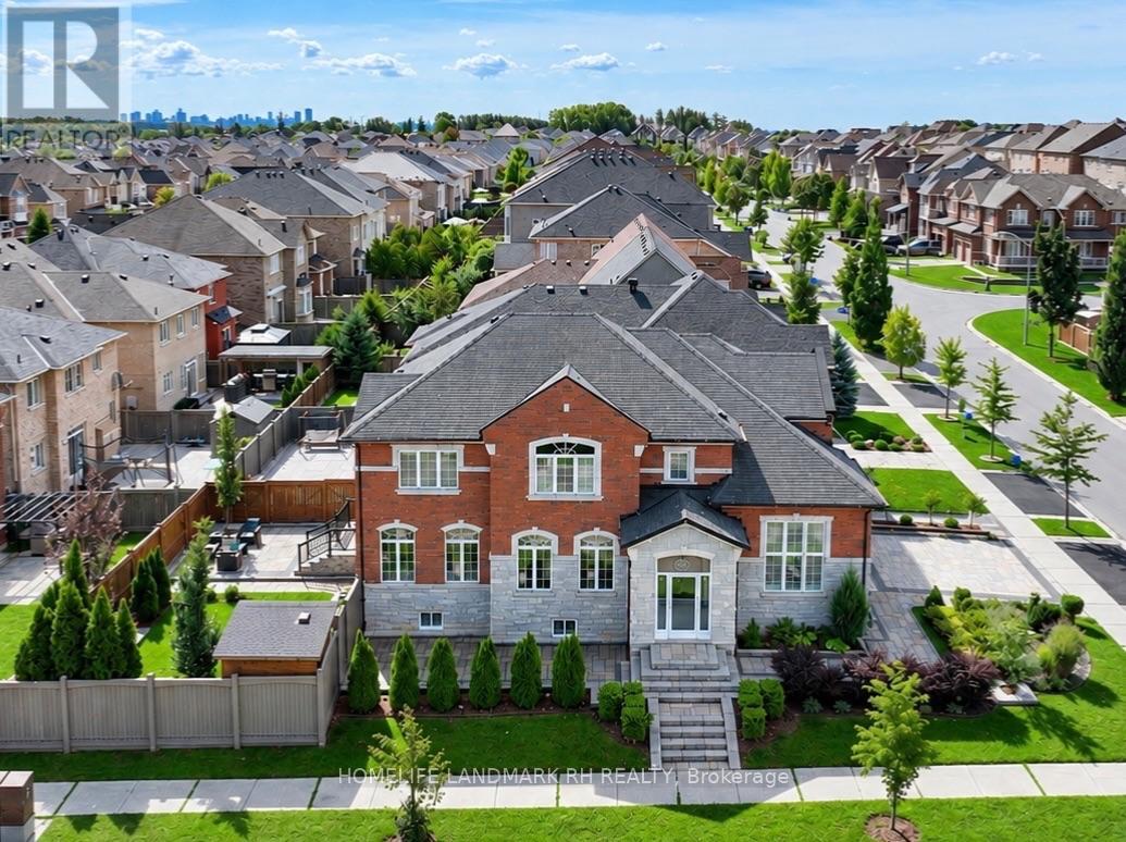 131 Oberfrick Avenue, Vaughan, Ontario  L6A 0P1 - Photo 2 - N13744154