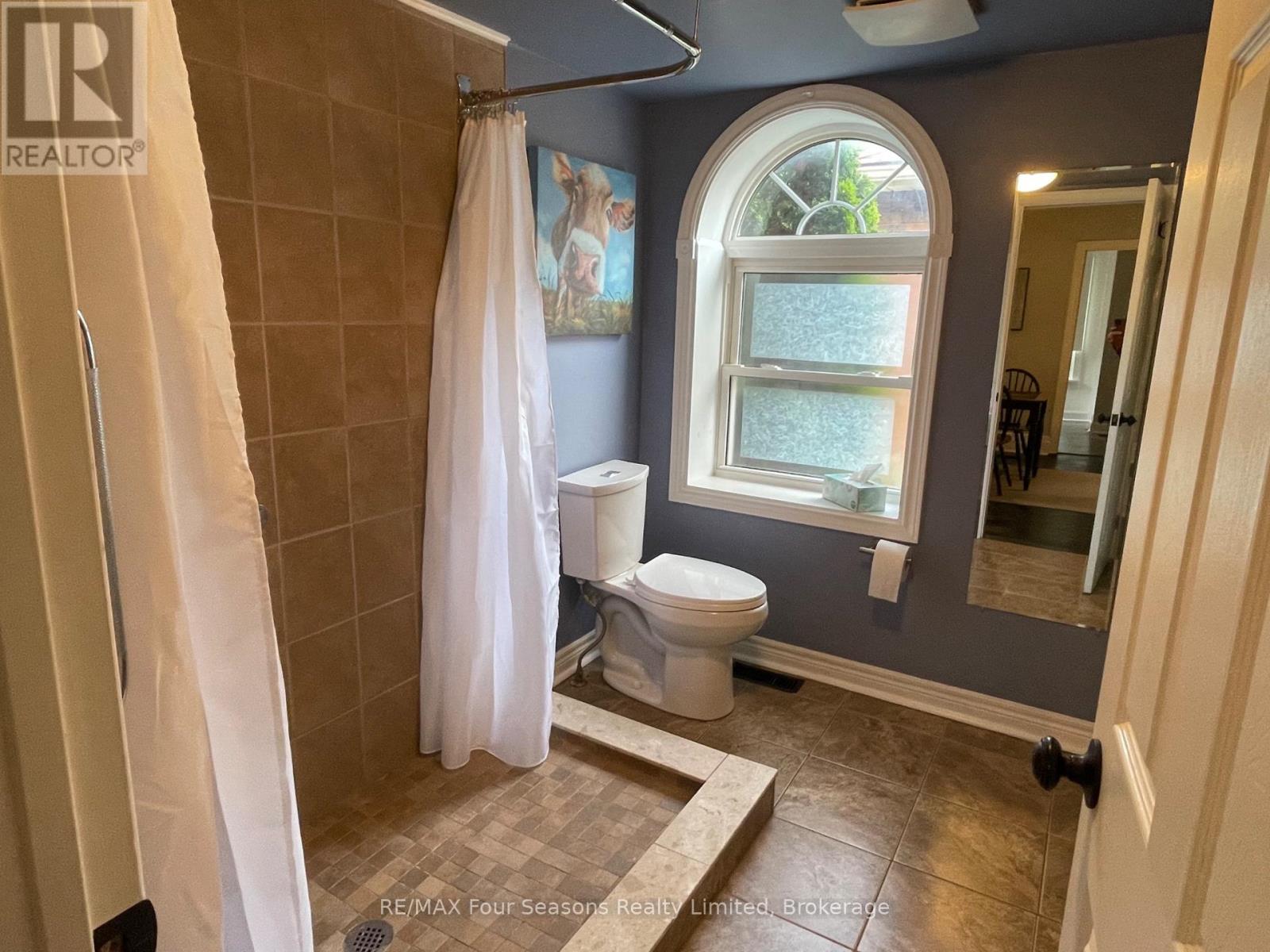 61 Sixth Street, Collingwood, Ontario  L9Y 1Y8 - Photo 8 - S13746824