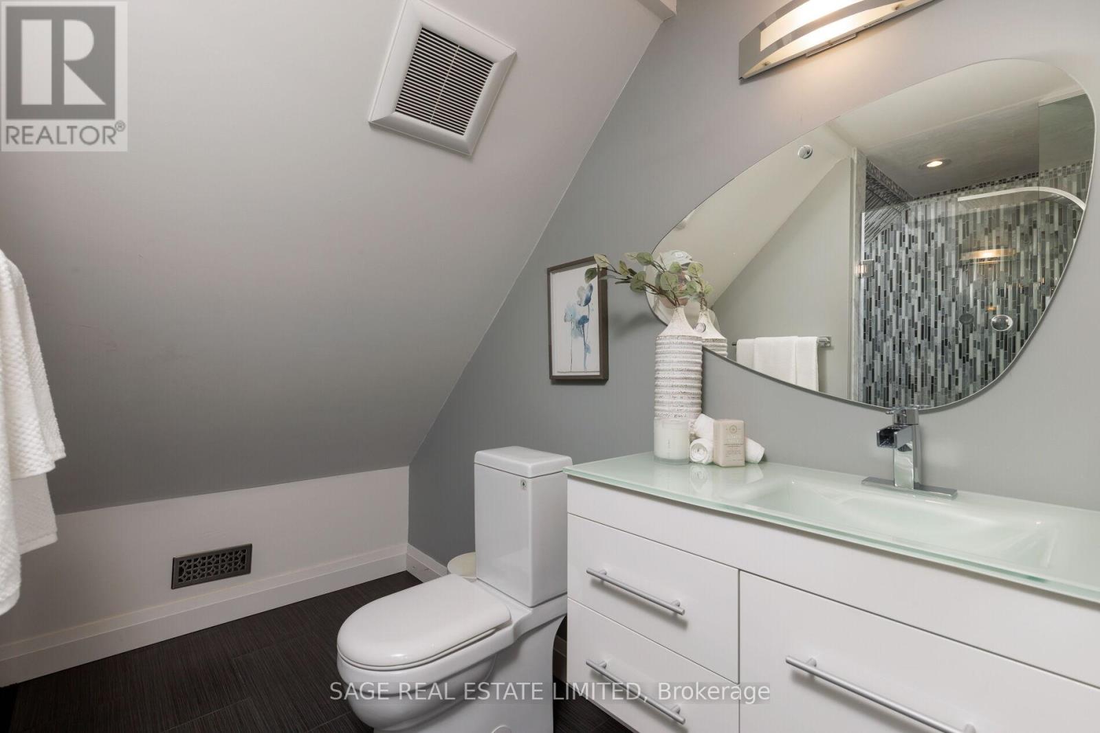 39 Loyalist Road, Toronto, Ontario  M9A 3P2 - Photo 34 - W13735406