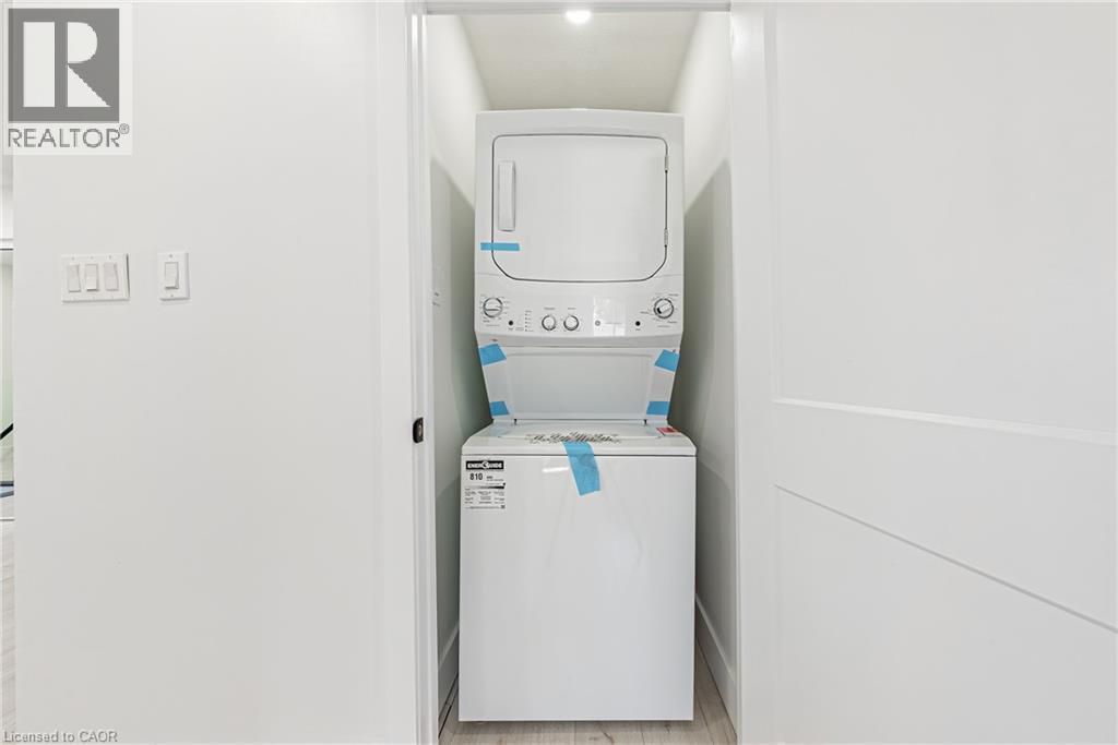 22 William Johnson Street Unit# Mainfloor, Stoney Creek, Ontario  L8J 1B4 - Photo 12 - 40860794