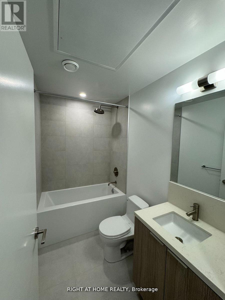 1512 - 2020 Bathurst Street, Toronto, Ontario  M5P 0A6 - Photo 5 - C13746704
