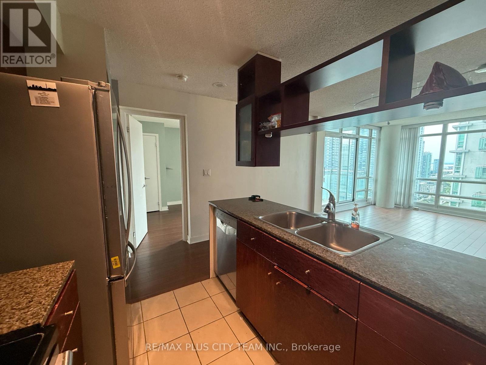 3011 - 381 Front Street W, Toronto, Ontario  M5V 3R8 - Photo 8 - C13746772