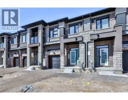 9 WAKELING Drive, brantford, Ontario