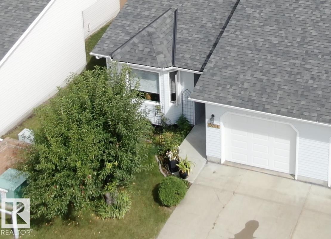 5751 189 St Nw, Edmonton, Alberta  T6M 2G8 - Photo 1 - E4507163