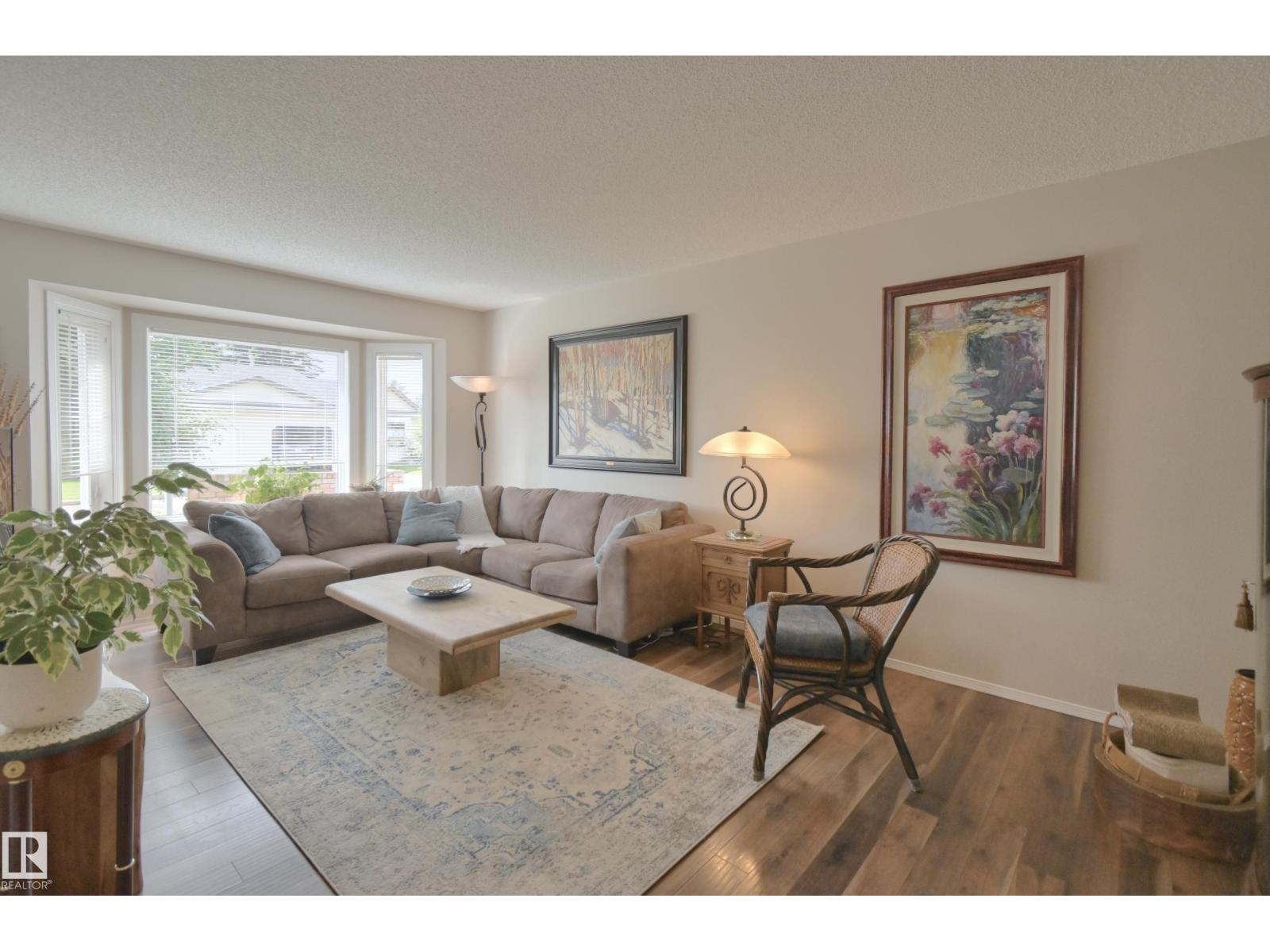 5751 189 St Nw, Edmonton, Alberta  T6M 2G8 - Photo 2 - E4507163
