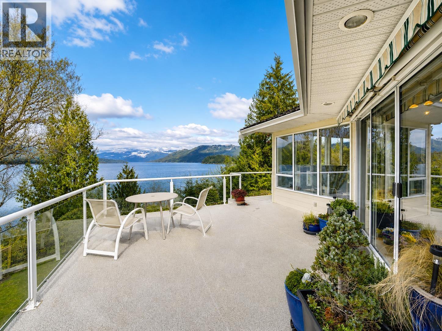 6484 N Gale Avenue, Sechelt, British Columbia  V7Z 0L1 - Photo 25 - R3097899