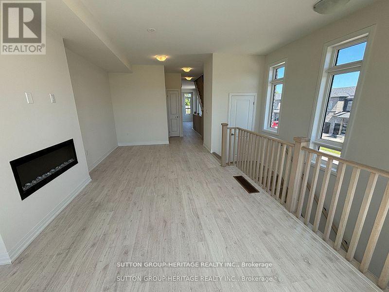 14 Cherry Hill Lane, Barrie (Painswick South), Ontario  L4N 6K7 - Photo 10 - S13746708