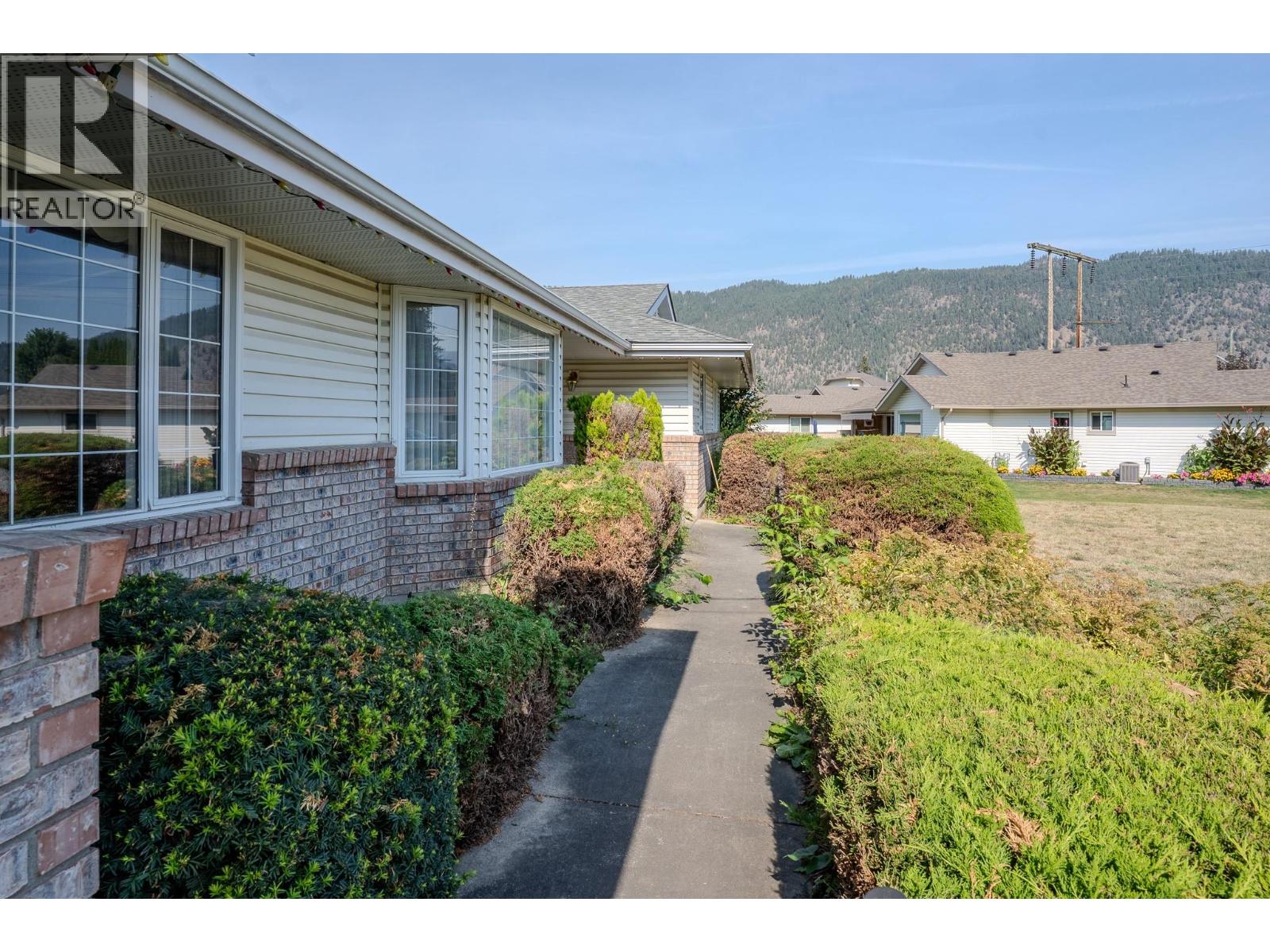 310 Arbutus Street, Chase, British Columbia  V0E 1M0 - Photo 56 - 10399801