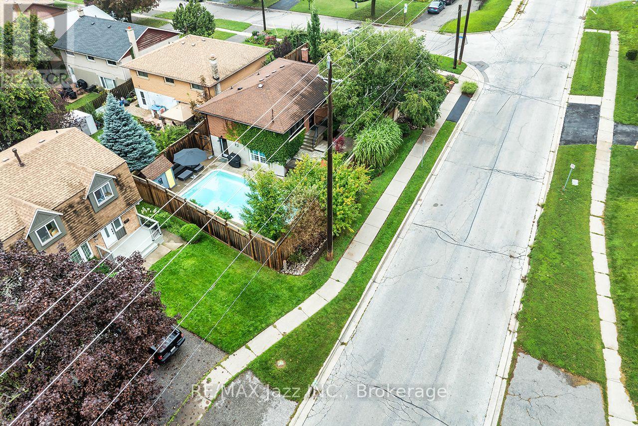 1085 Willowdale Avenue, Oshawa, Ontario  L1H 1W7 - Photo 42 - E13739968