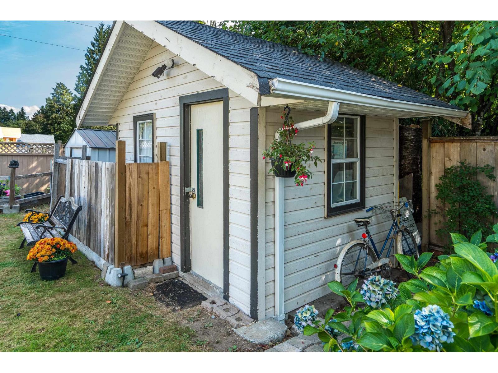 8992 Royal Street, Langley, British Columbia  V1M 2R9 - Photo 30 - R3161383