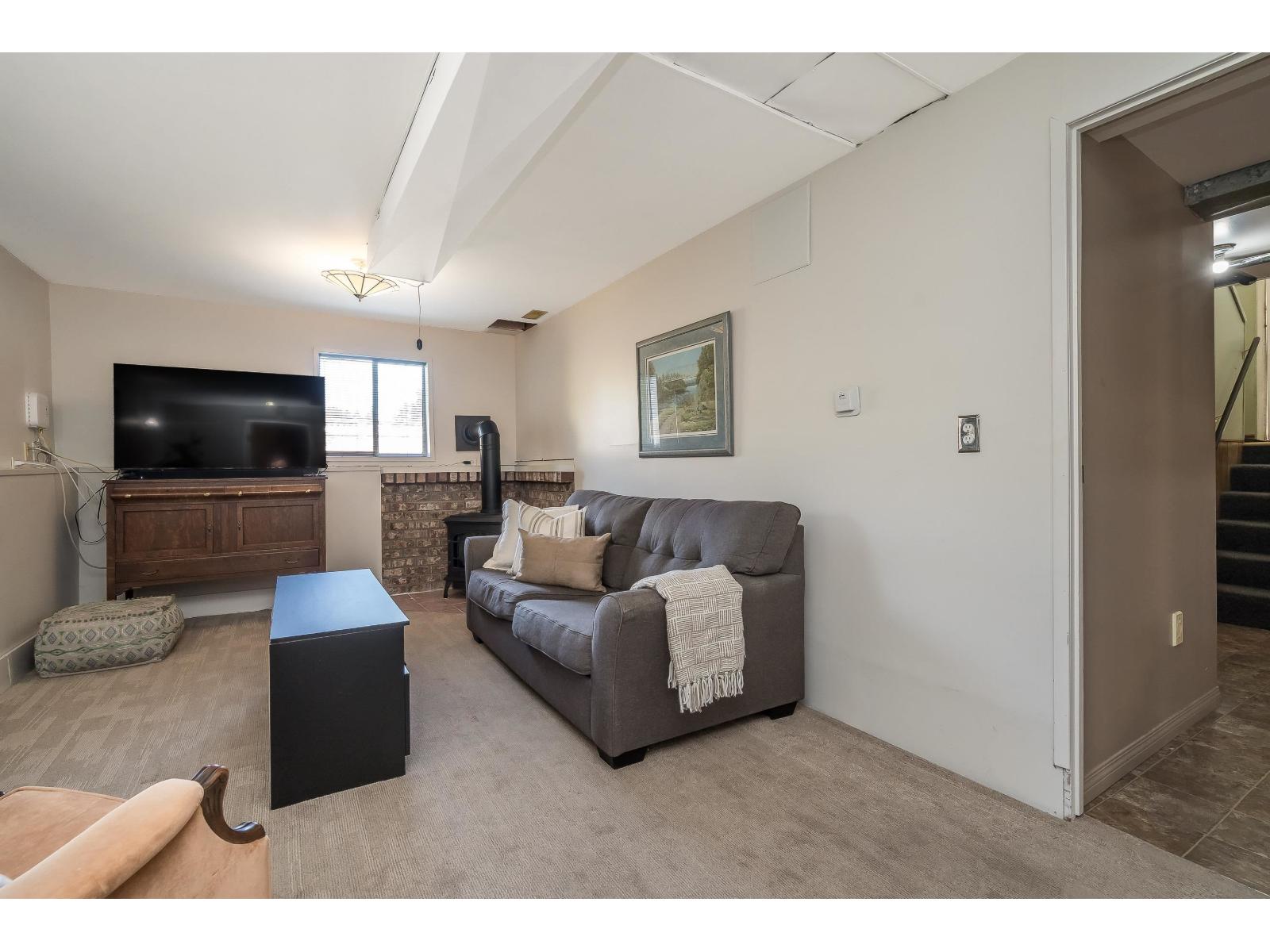 8992 Royal Street, Langley, British Columbia  V1M 2R9 - Photo 19 - R3161383