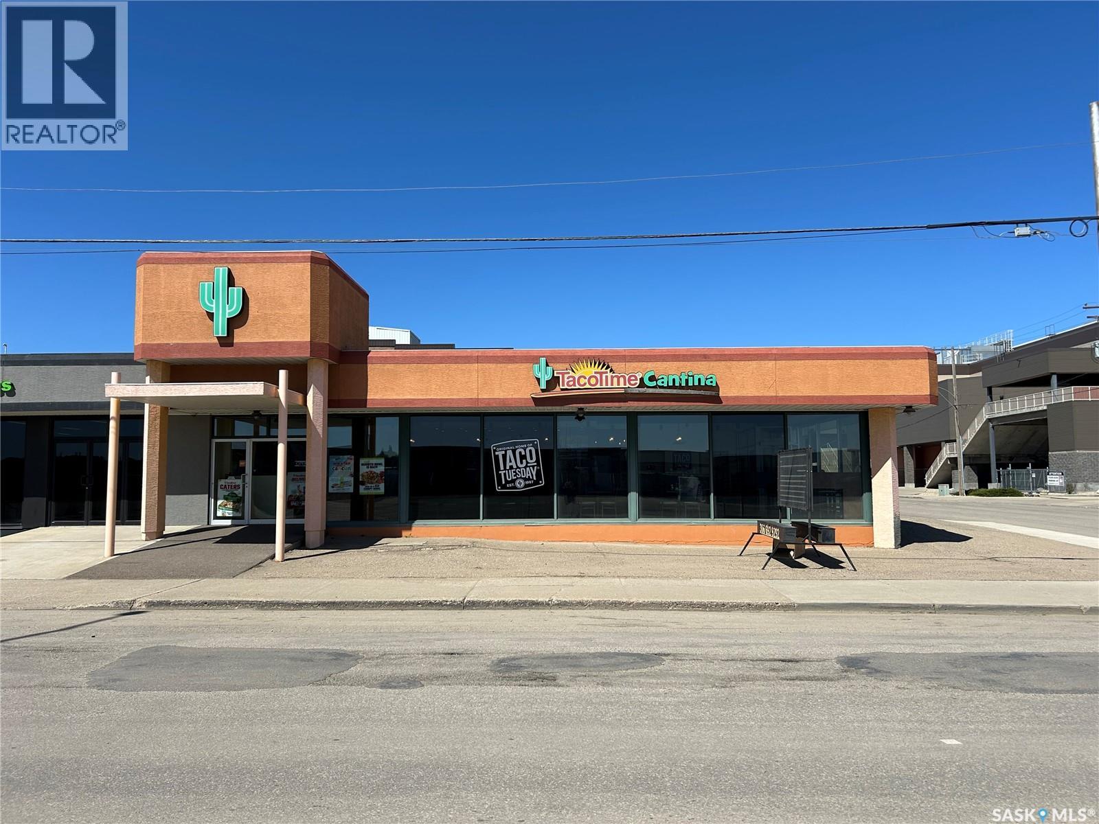 204 Manitoba STREET W, Moose Jaw, Saskatchewan