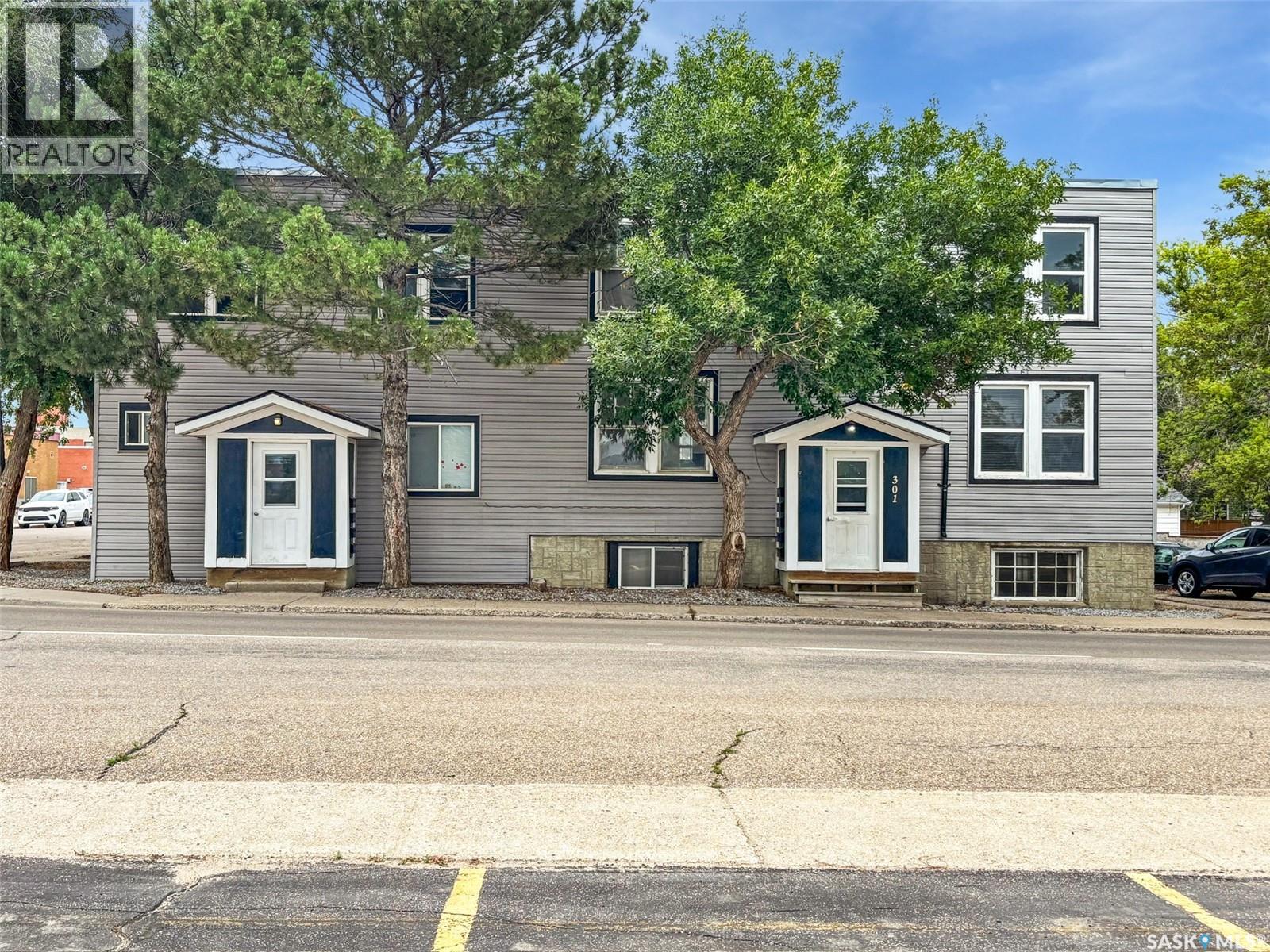 301 Cheadle Street E, Swift Current, Saskatchewan  S9H 1G5 - Photo 40 - SK047441