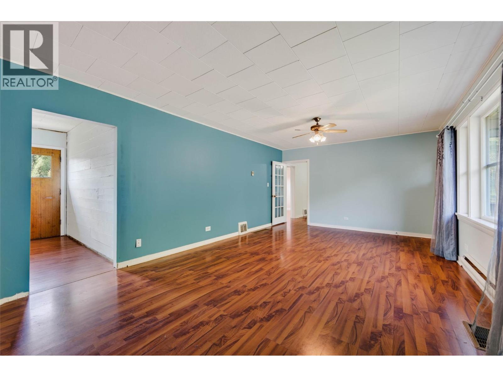 6352 Highway 3 Highway, Salmo, British Columbia  V0G 1Z0 - Photo 43 - 10399408