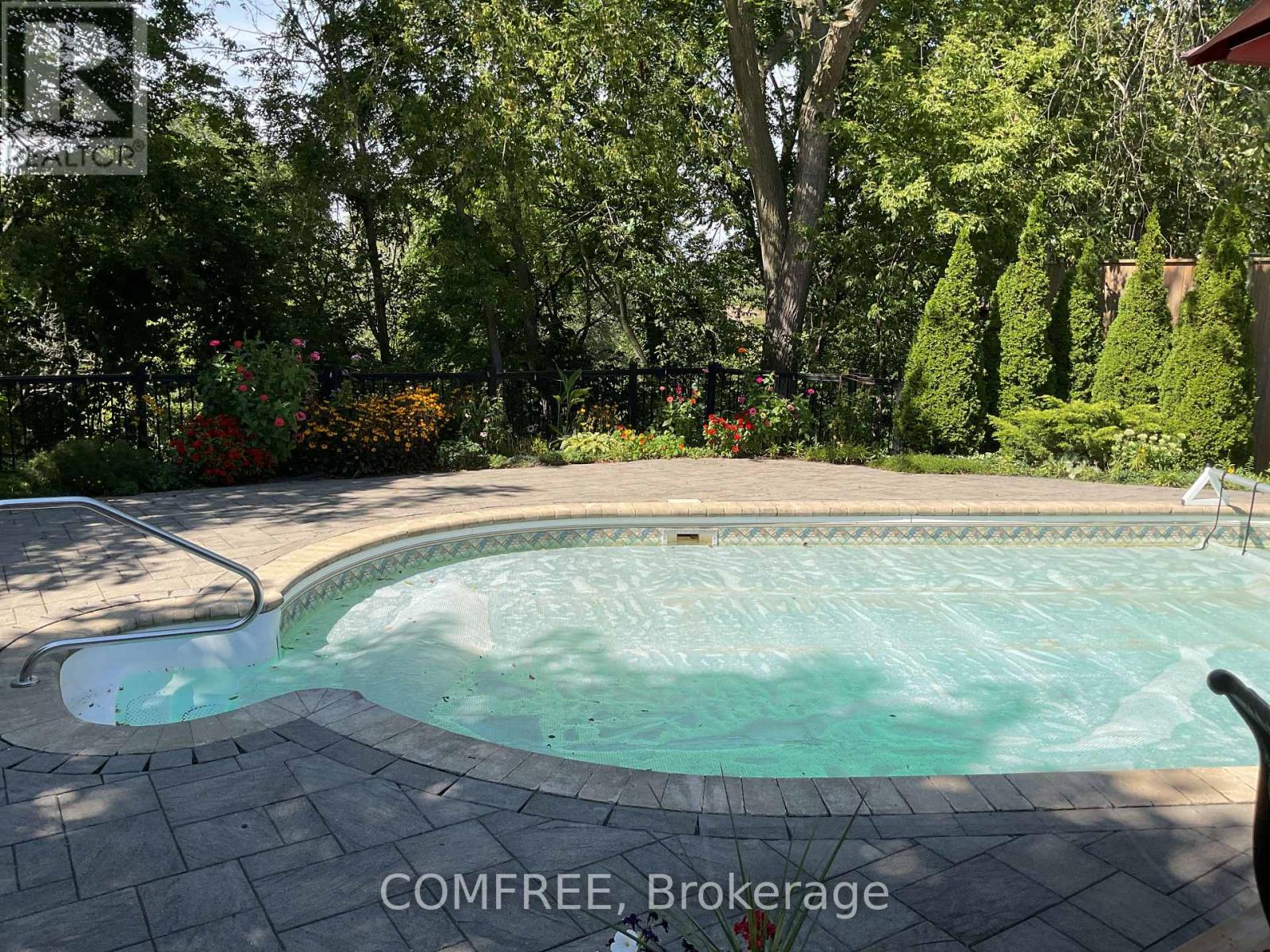 10 Sinclair Crescent, Aylmer, Ontario  N5H 3B7 - Photo 4 - X13697994