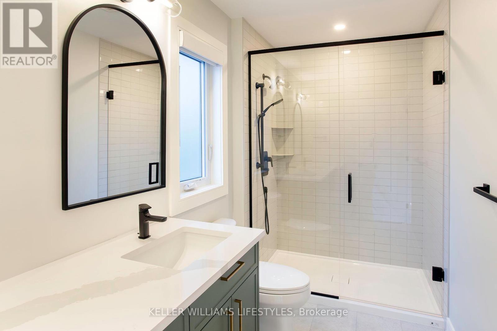B - 121 Cathcart Street, London South, Ontario  N6C 3M2 - Photo 11 - X13746926