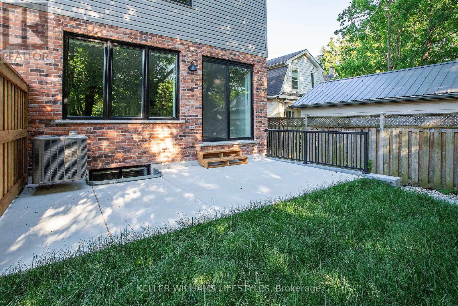B - 121 Cathcart Street, London South, Ontario  N6C 3M2 - Photo 3 - X13746926