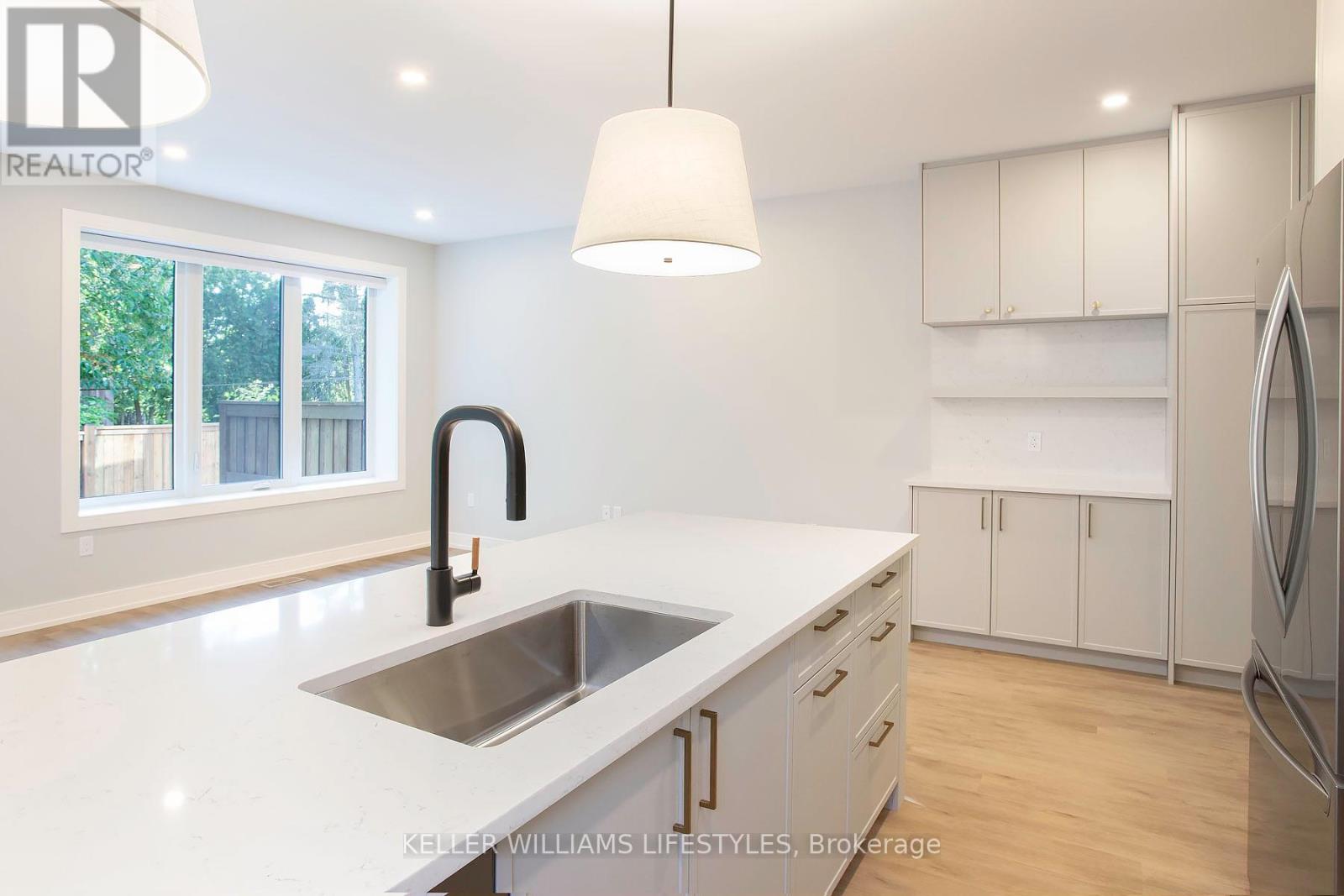 B - 121 Cathcart Street, London South, Ontario  N6C 3M2 - Photo 6 - X13746926