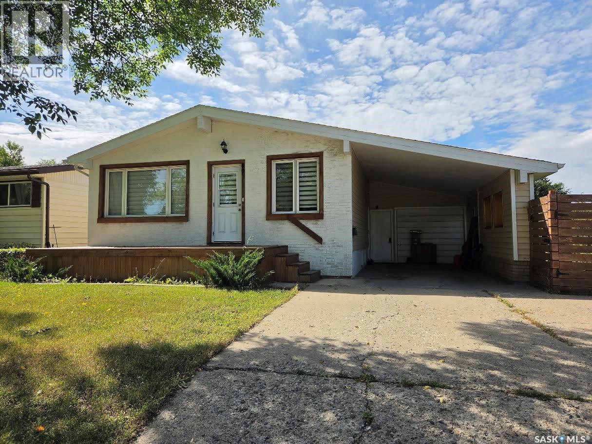 60 Bradbrooke Drive, Yorkton, Saskatchewan  S3N 2K1 - Photo 1 - SK047376