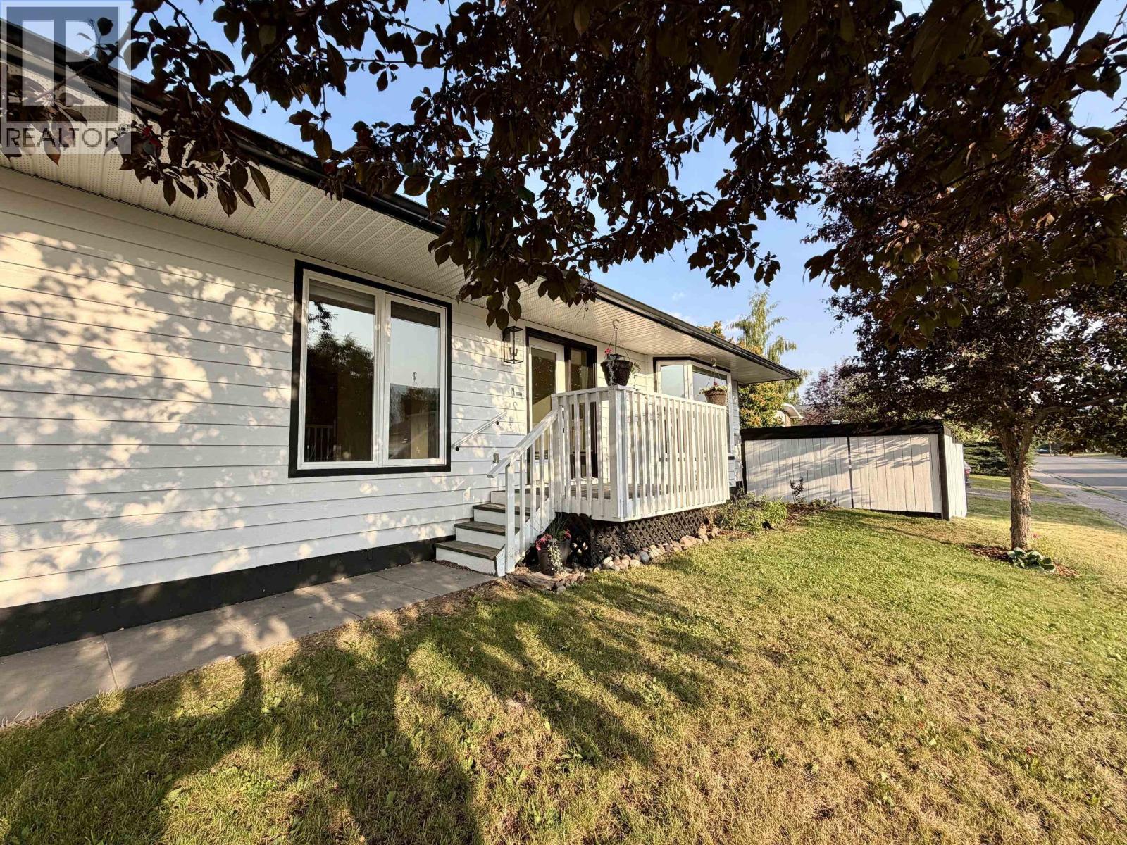 1411 Driftwood Crescent, Smithers, British Columbia  V0J 2N0 - Photo 8 - R3148888