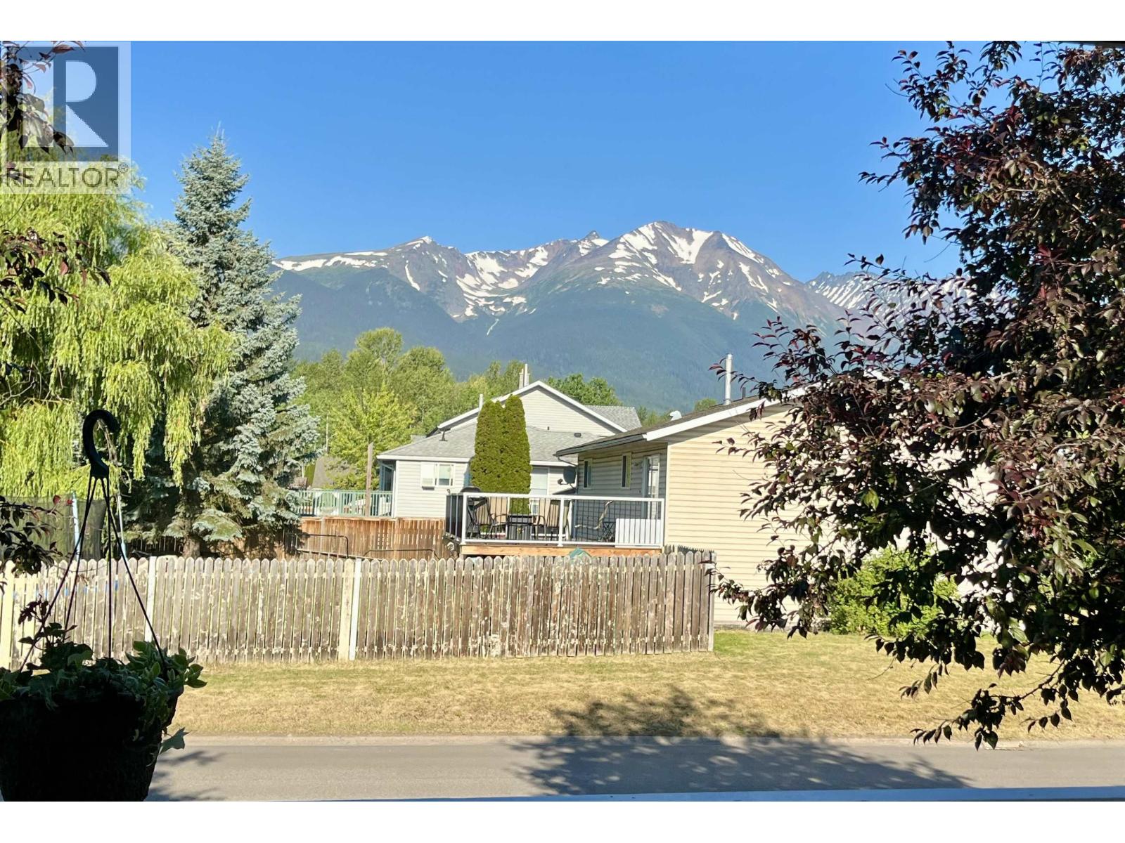 1411 Driftwood Crescent, Smithers, British Columbia  V0J 2N0 - Photo 31 - R3148888