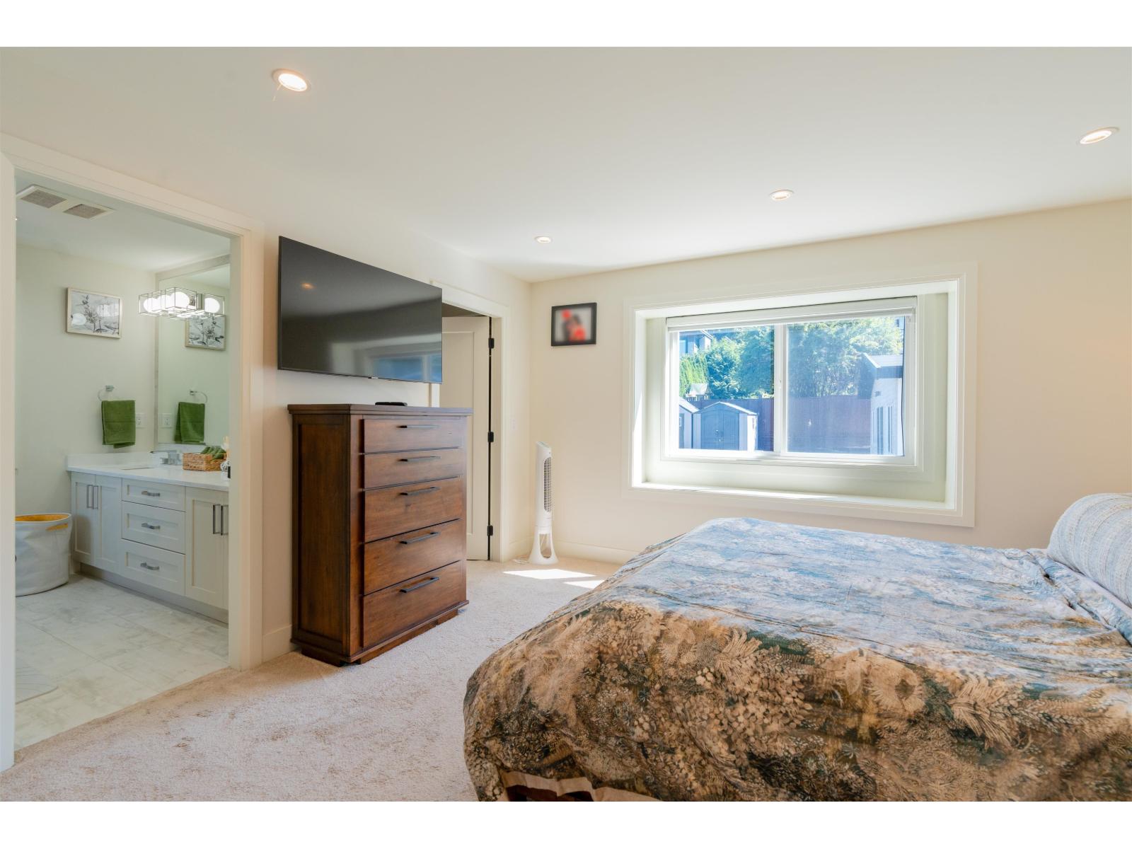10362 125 Street, Surrey, British Columbia  V3V 4Y7 - Photo 23 - R3157023