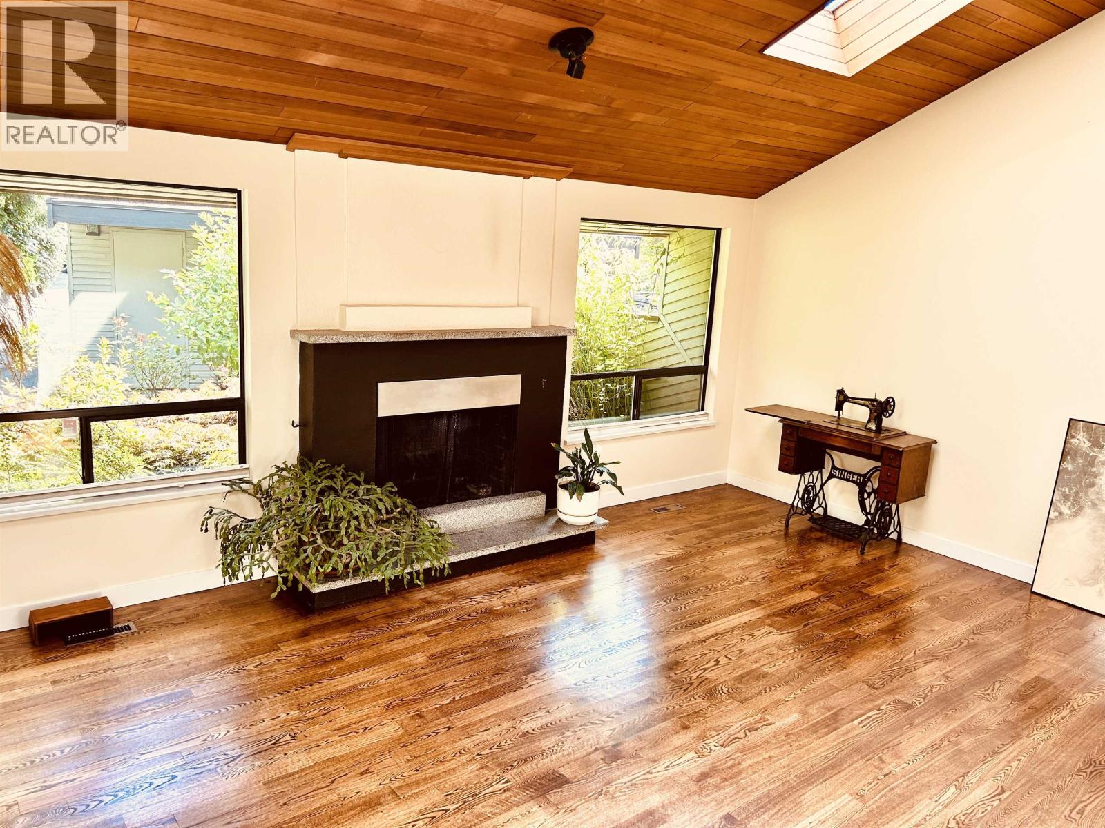 5639 White Pine Lane, North Vancouver, British Columbia  V7R 4S1 - Photo 29 - R3161599
