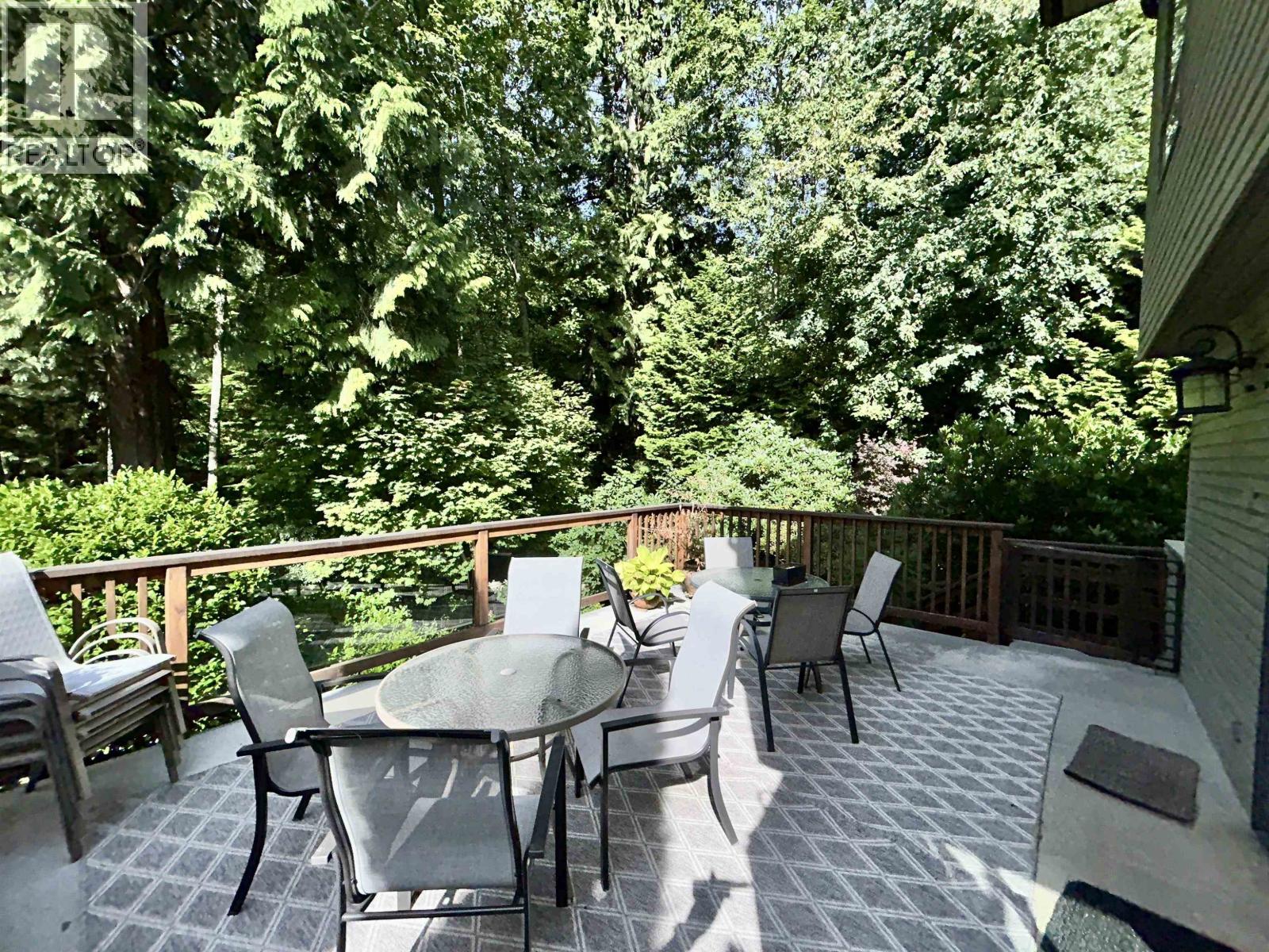 5639 White Pine Lane, North Vancouver, British Columbia  V7R 4S1 - Photo 14 - R3161599