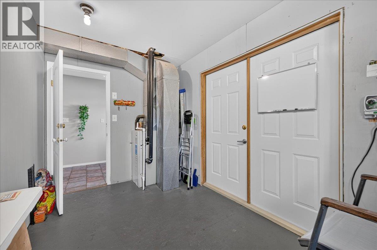 1808 Tretheway Road, Windermere, British Columbia  V0B 2L2 - Photo 30 - 10398798