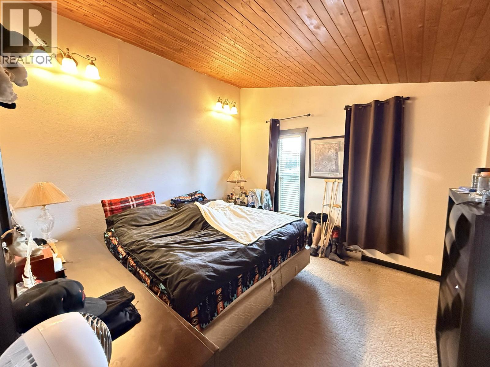 6630 Fawn Creek Road, 100 Mile House, British Columbia  V0K 2E0 - Photo 15 - R3161683