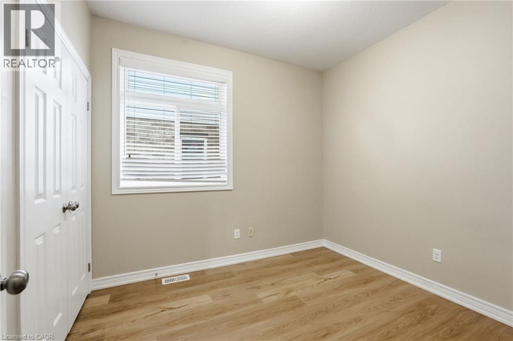 33 Norma Crescent, Guelph, Ontario  N1E 7M4 - Photo 22 - 40860687