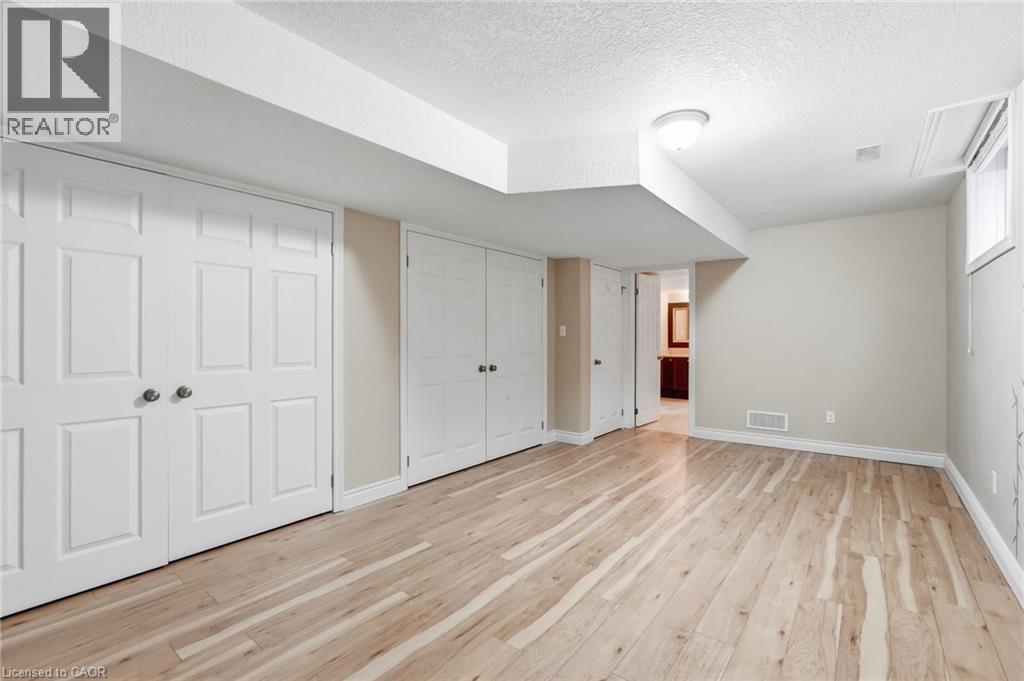 33 Norma Crescent, Guelph, Ontario  N1E 7M4 - Photo 38 - 40860687