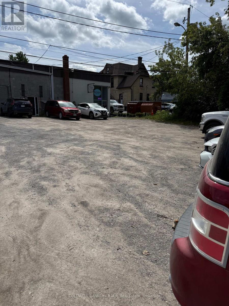 239-243 Queen Street, Scugog, Ontario  L9L 1B9 - Photo 6 - E13746852