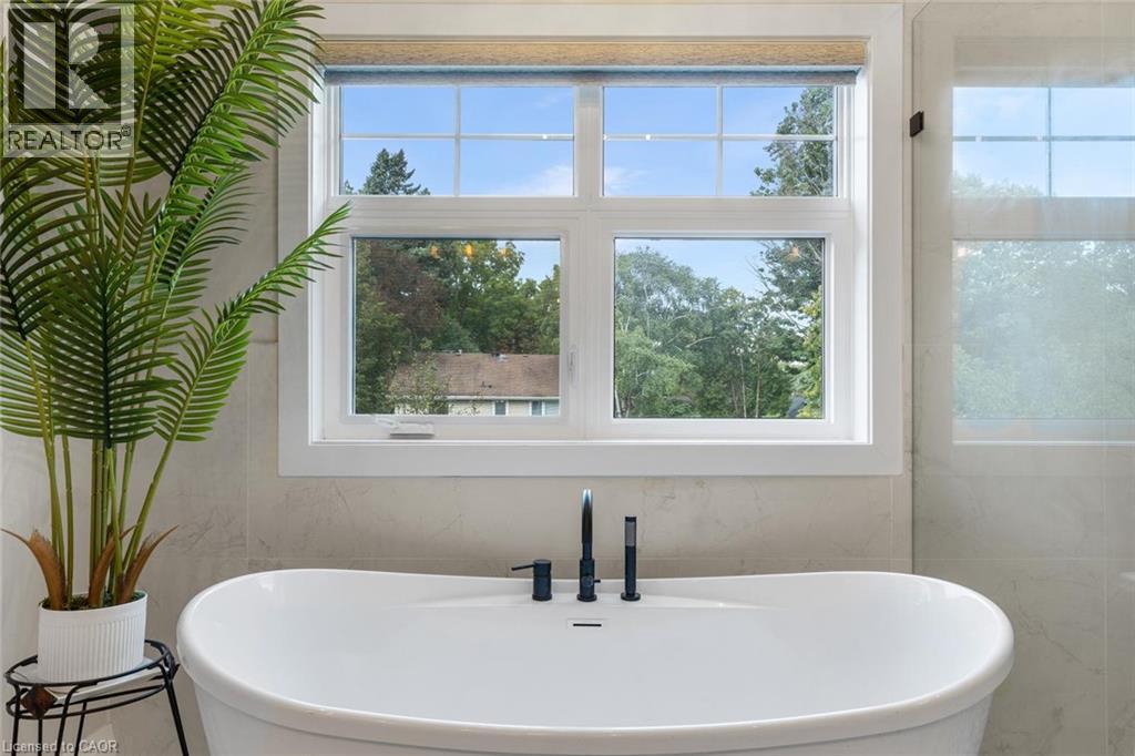 293 North Shore Boulevard E, Burlington, Ontario  L7T 1W8 - Photo 32 - 40859049