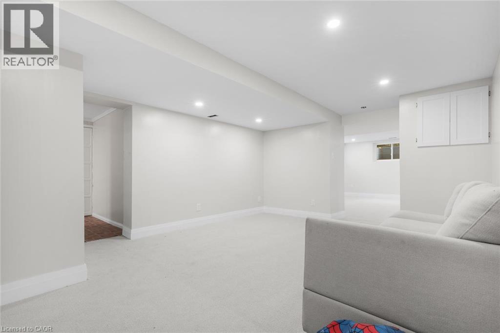293 North Shore Boulevard E, Burlington, Ontario  L7T 1W8 - Photo 33 - 40859049
