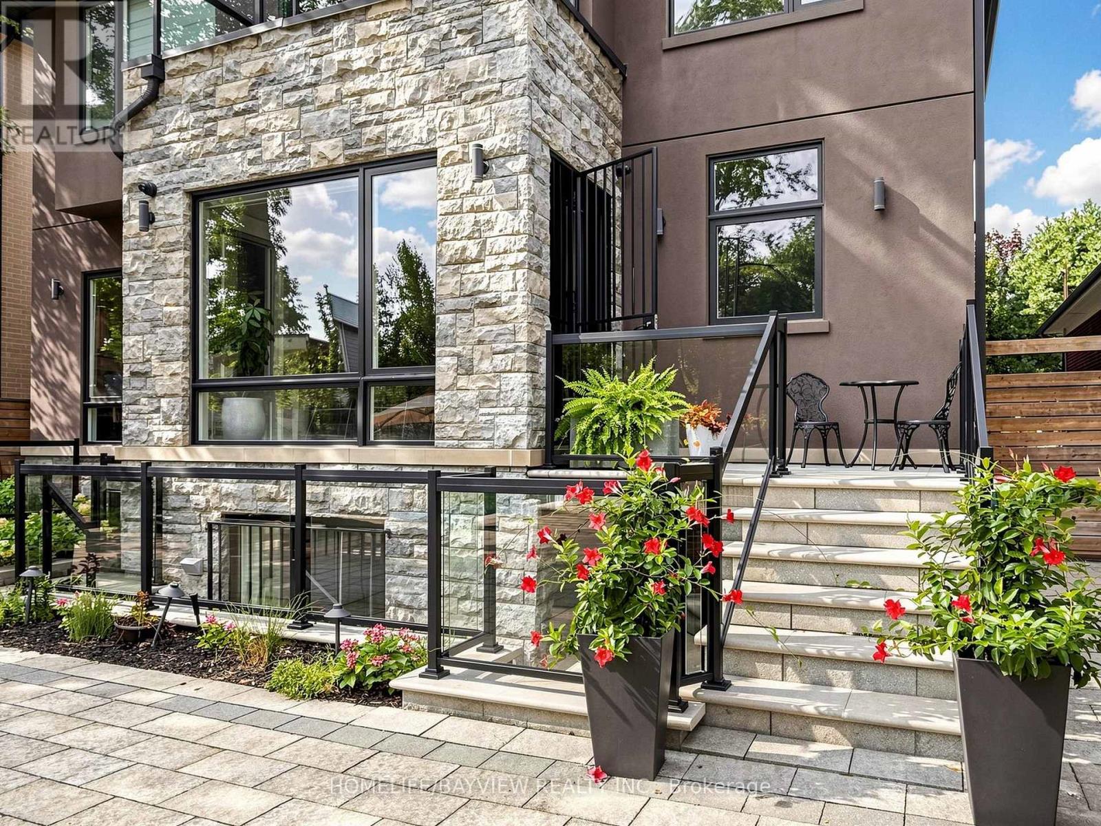 133 Northwood Drive, Toronto, Ontario  M2M 2K2 - Photo 38 - C13746858