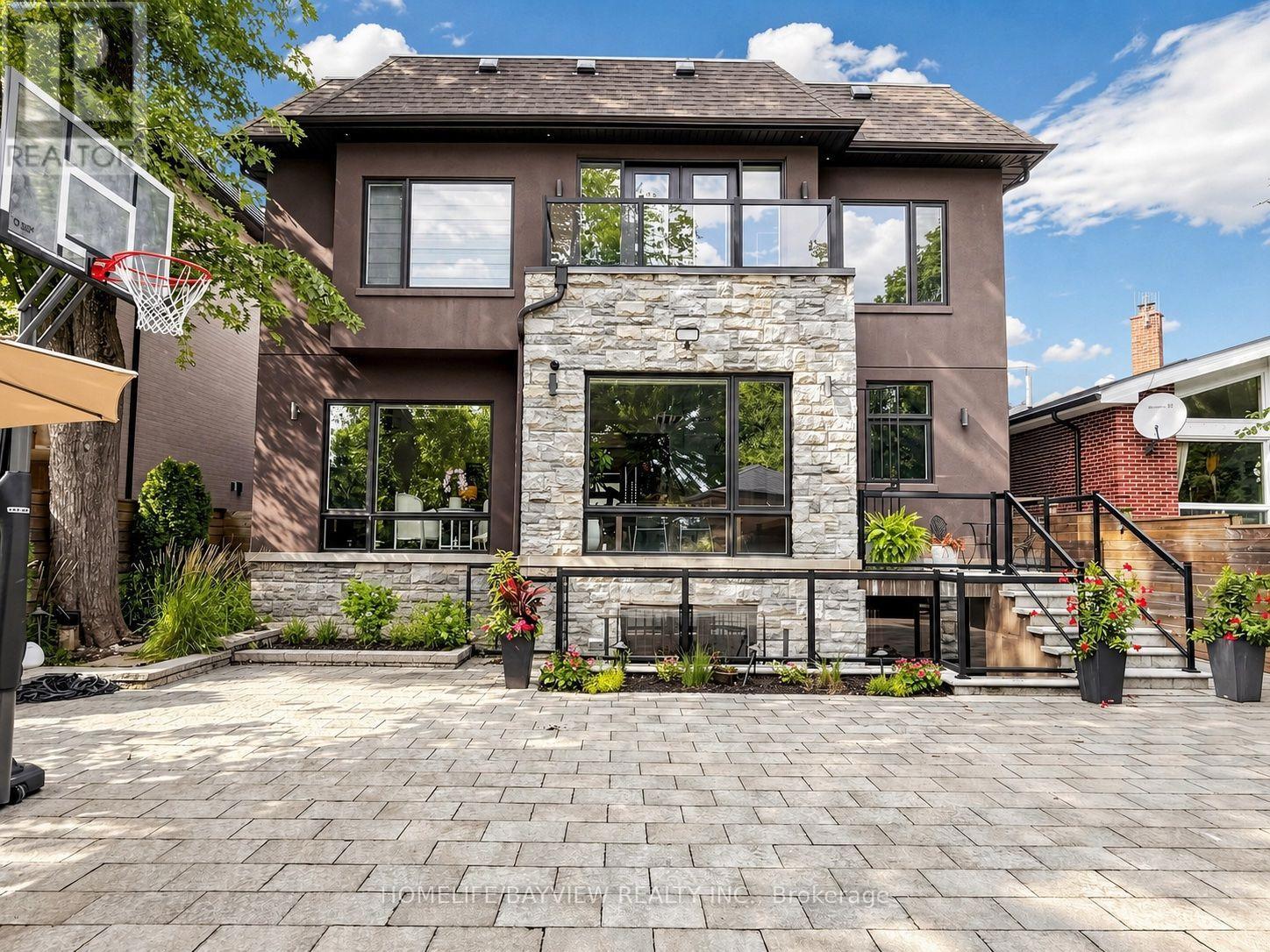 133 Northwood Drive, Toronto, Ontario  M2M 2K2 - Photo 43 - C13746858