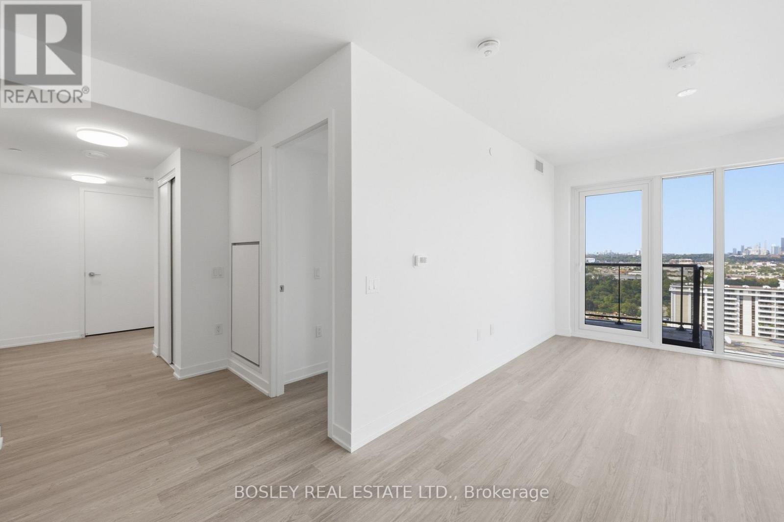 2302 - 15 David Salomon Drive, Toronto, Ontario  M3C 0T2 - Photo 2 - C13746972